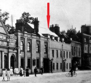 Grosvenor House in about 1915, when it would have been the surgery of John Hansby Maund (see below or click image for source and acknowledgements etc., ref. Image 1).